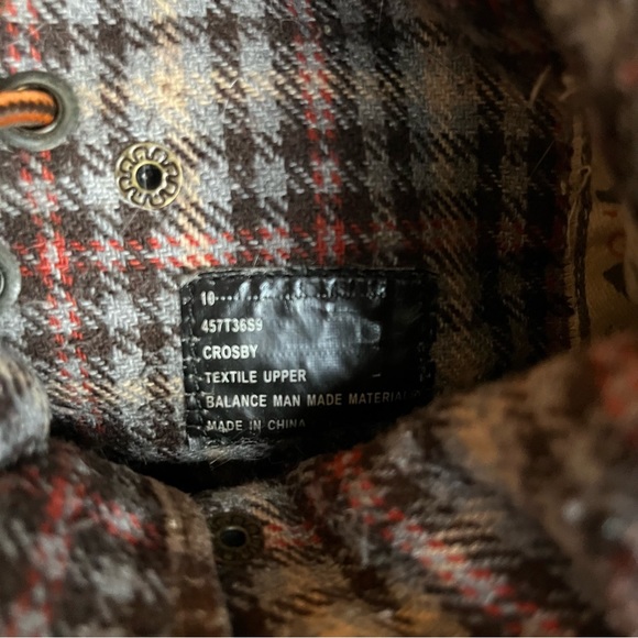 Roxy - Utility Plaid Boots - Picture 6 of 6